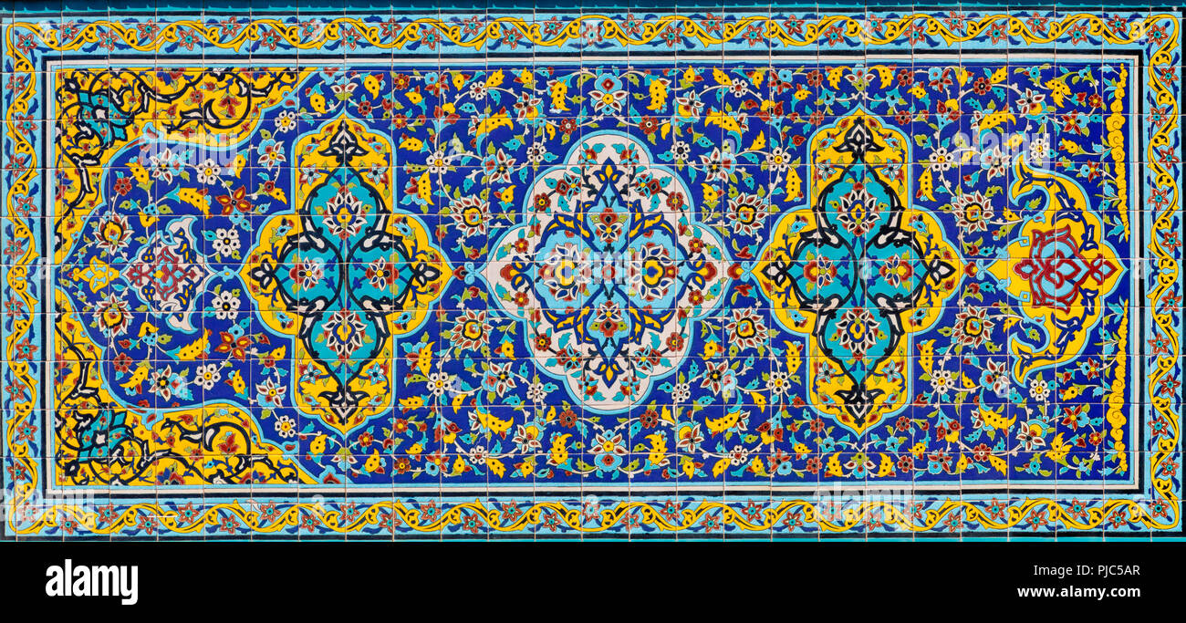 Persian mosaic hi-res stock photography and images - Alamy