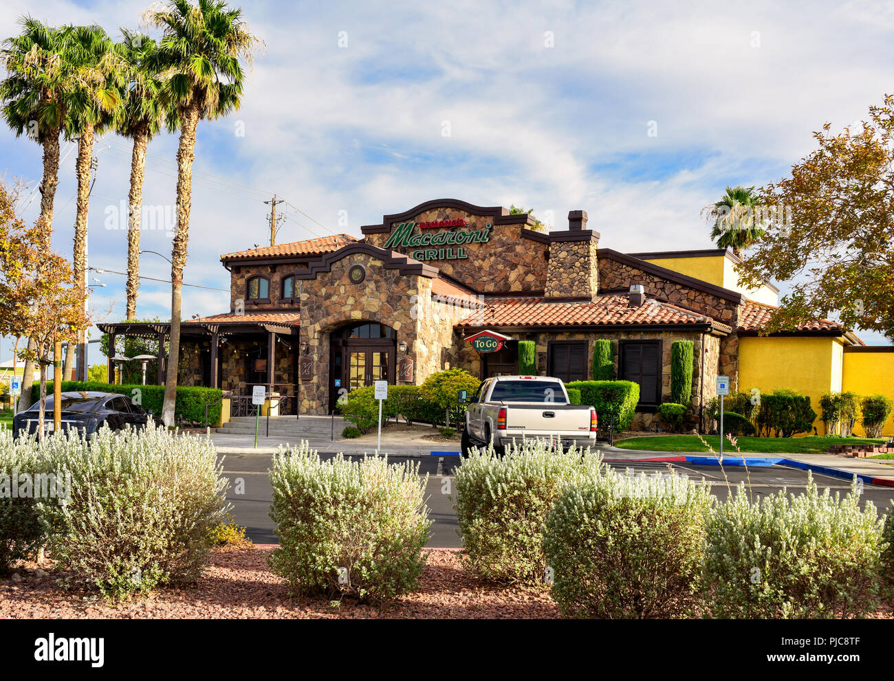 Macaroni grill restaurant front hires stock photography and images Alamy