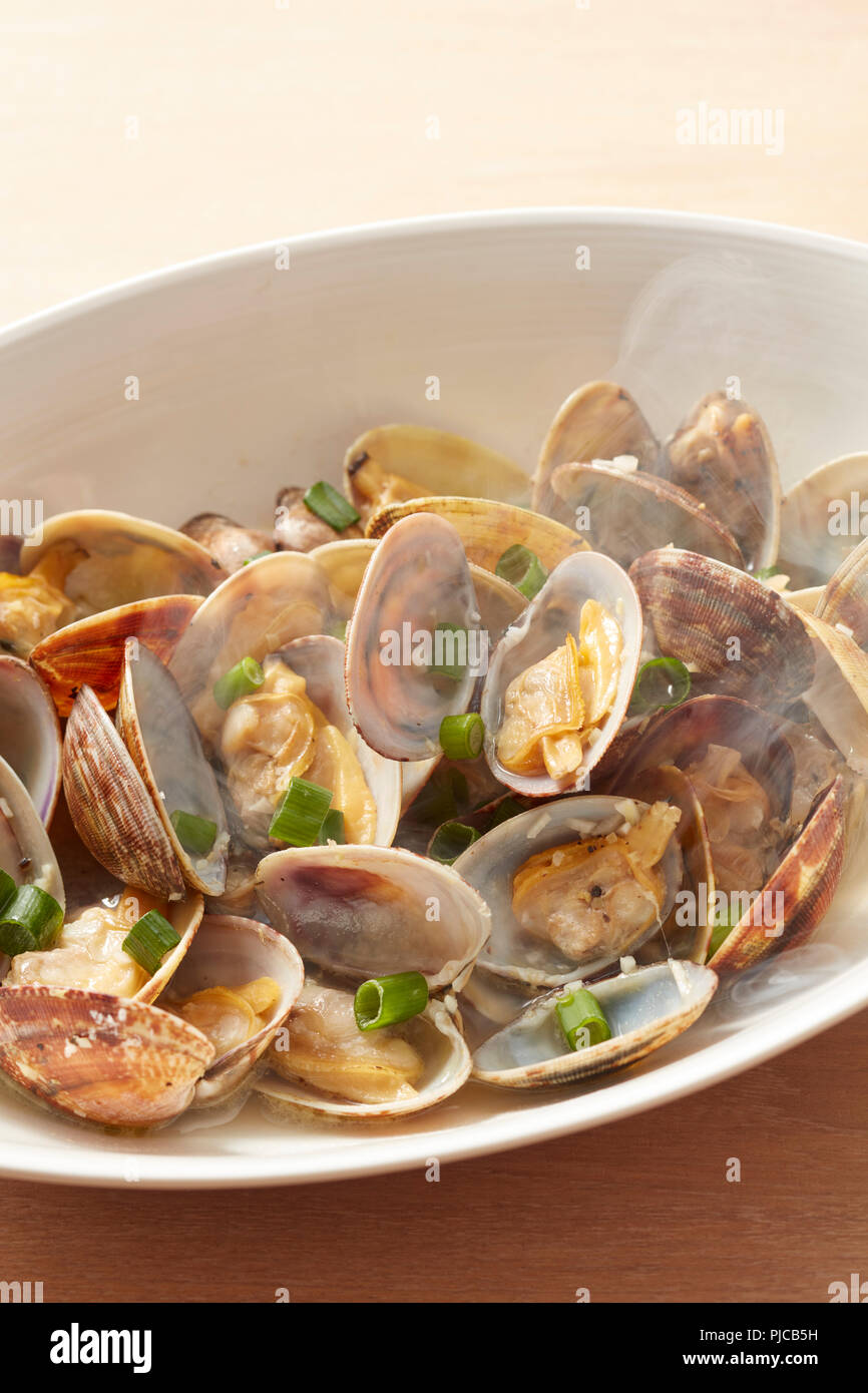Steamer Clams High Resolution Stock Photography and Images Alamy