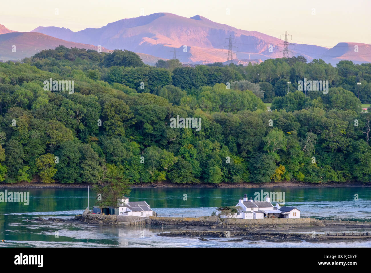 Menai straits and Snowdon Stock Photo Alamy