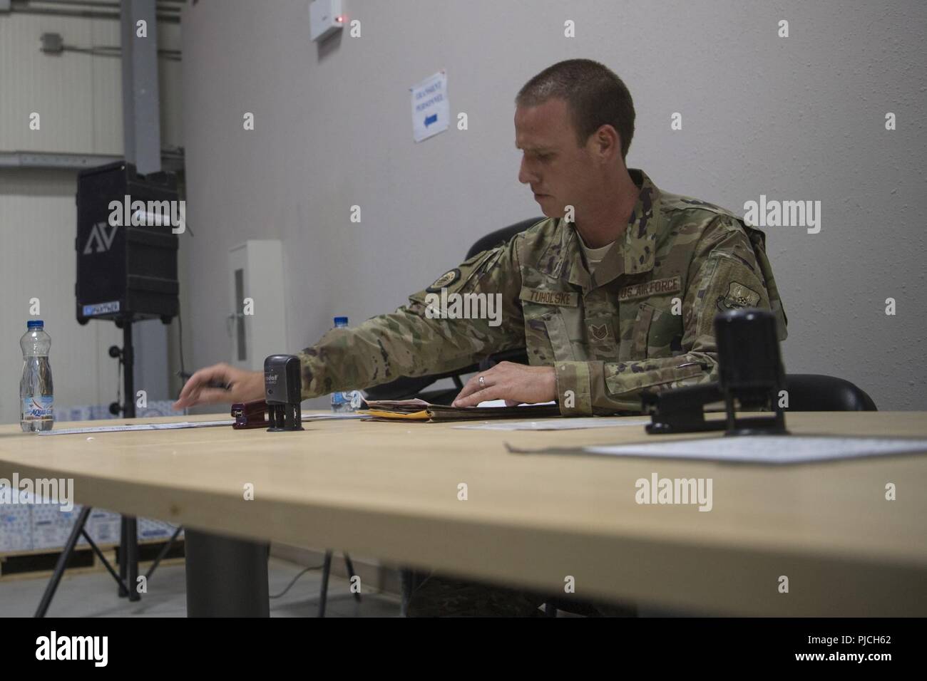 Tech. Sgt. Gregory Tuholske, 386th Expeditionary Force Support Squadron ...
