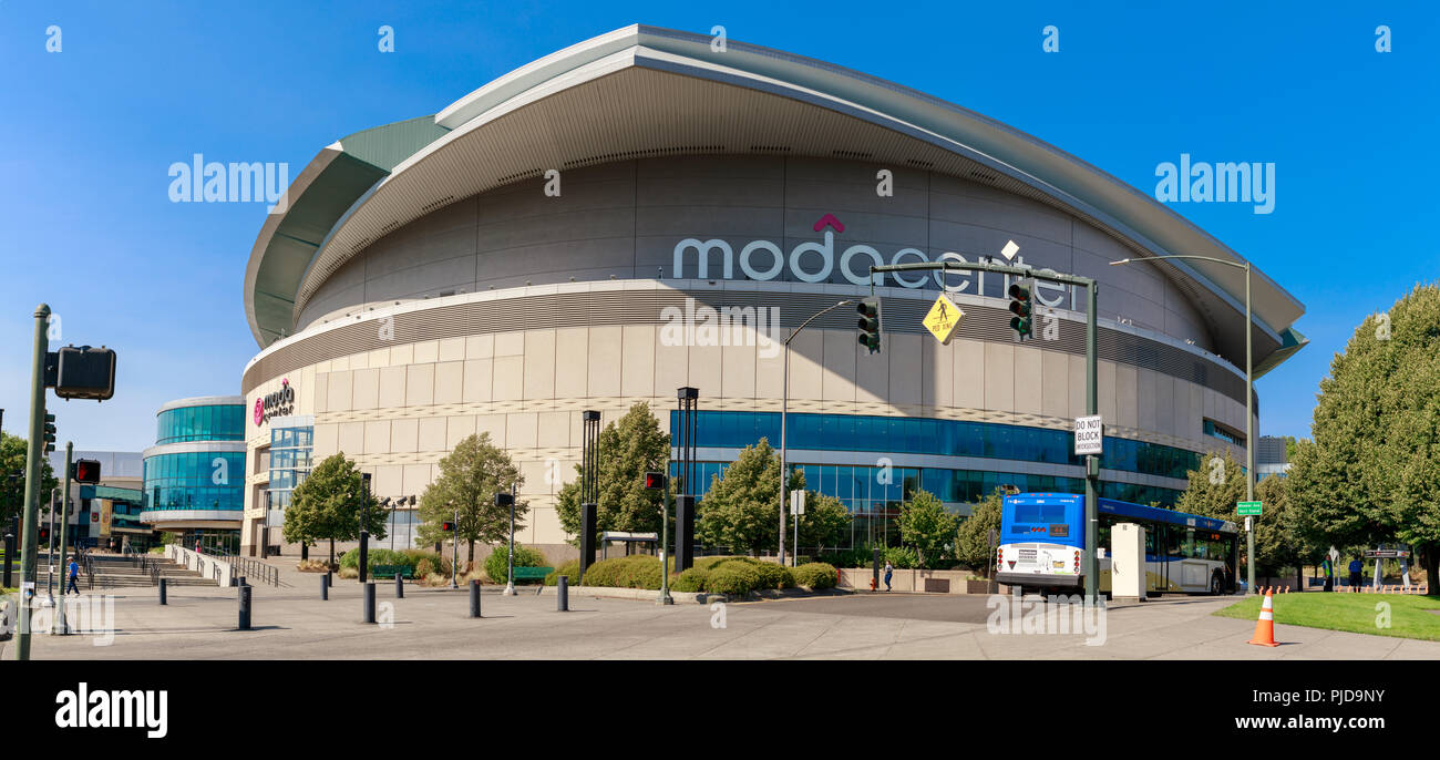 30+ Moda Center Portland Stock Photos, Pictures & Royalty-Free Images -  iStock