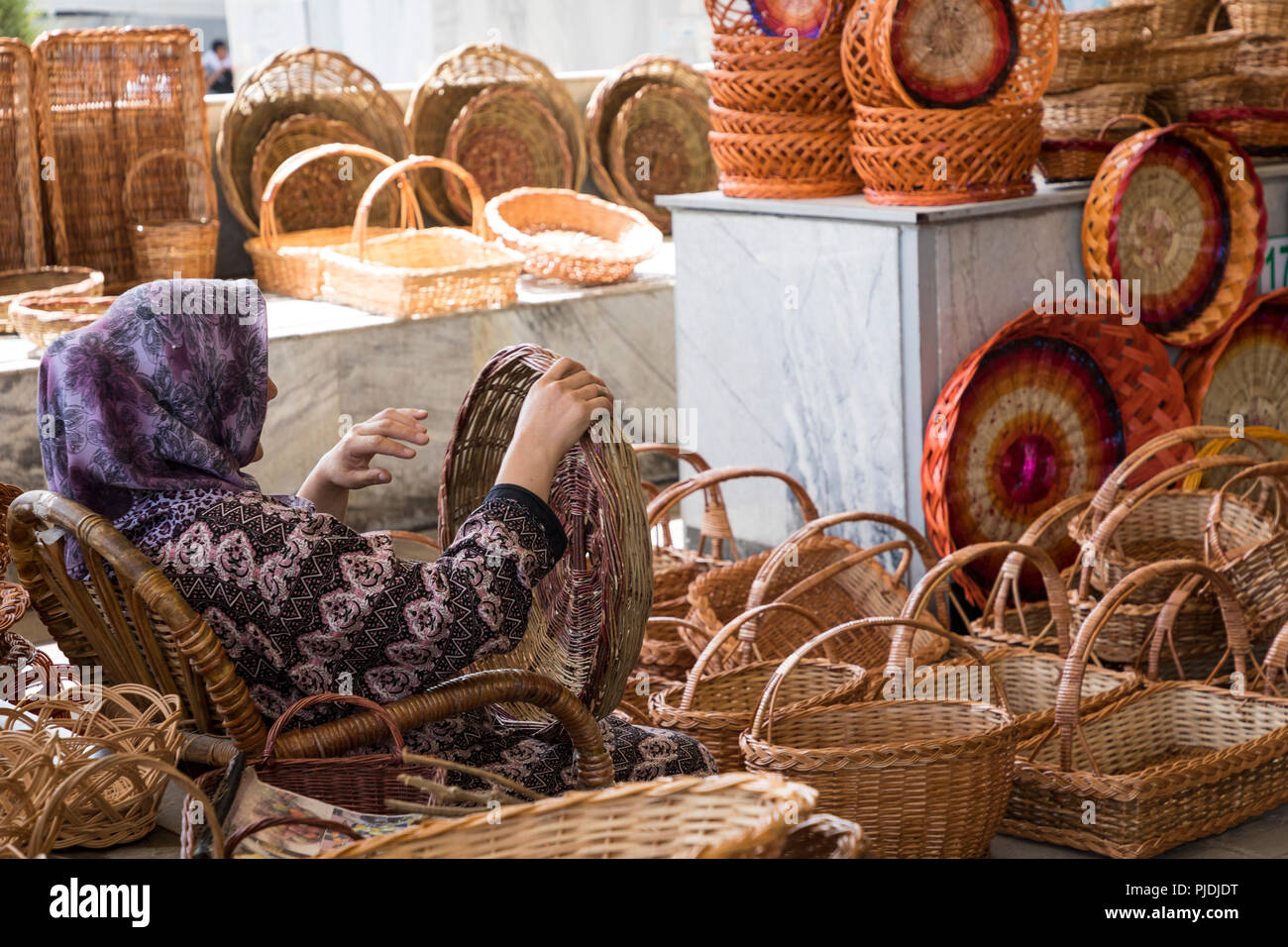 Rural bazaar hi-res stock photography and images - Alamy