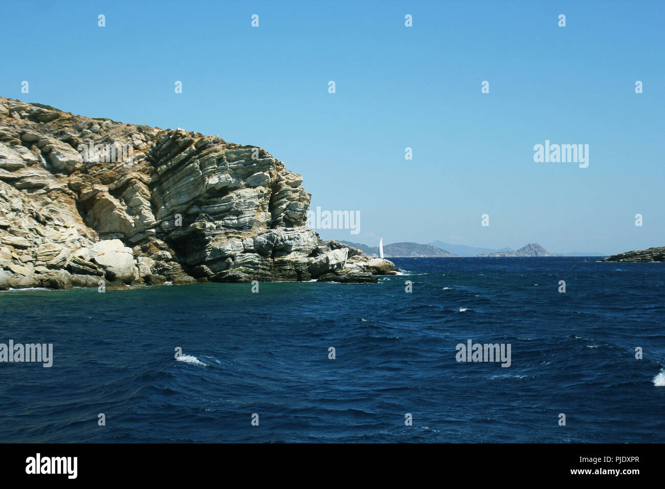 Panoramic view sea rocks hi-res stock photography and images - Alamy
