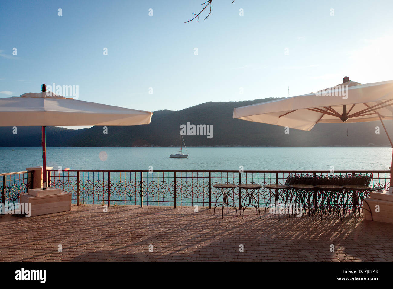 Abrau lake, Abrau Durso (Abrau Dyurso Stock Photo - Alamy