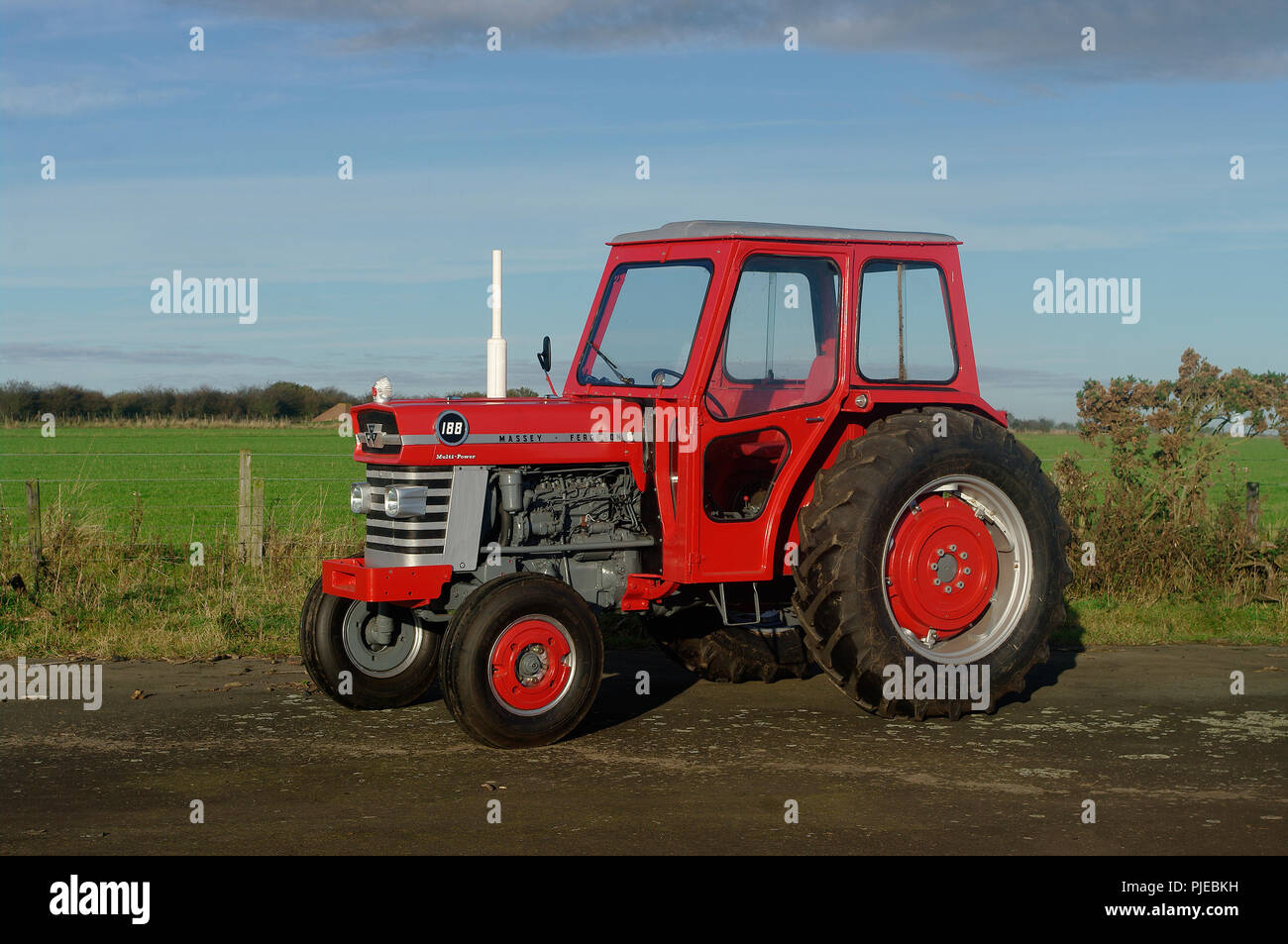 Massey Ferguson MF188 tractor Stock Photo