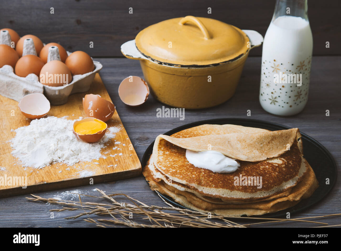 Flour And Salt High Resolution Stock Photography and Images Alamy