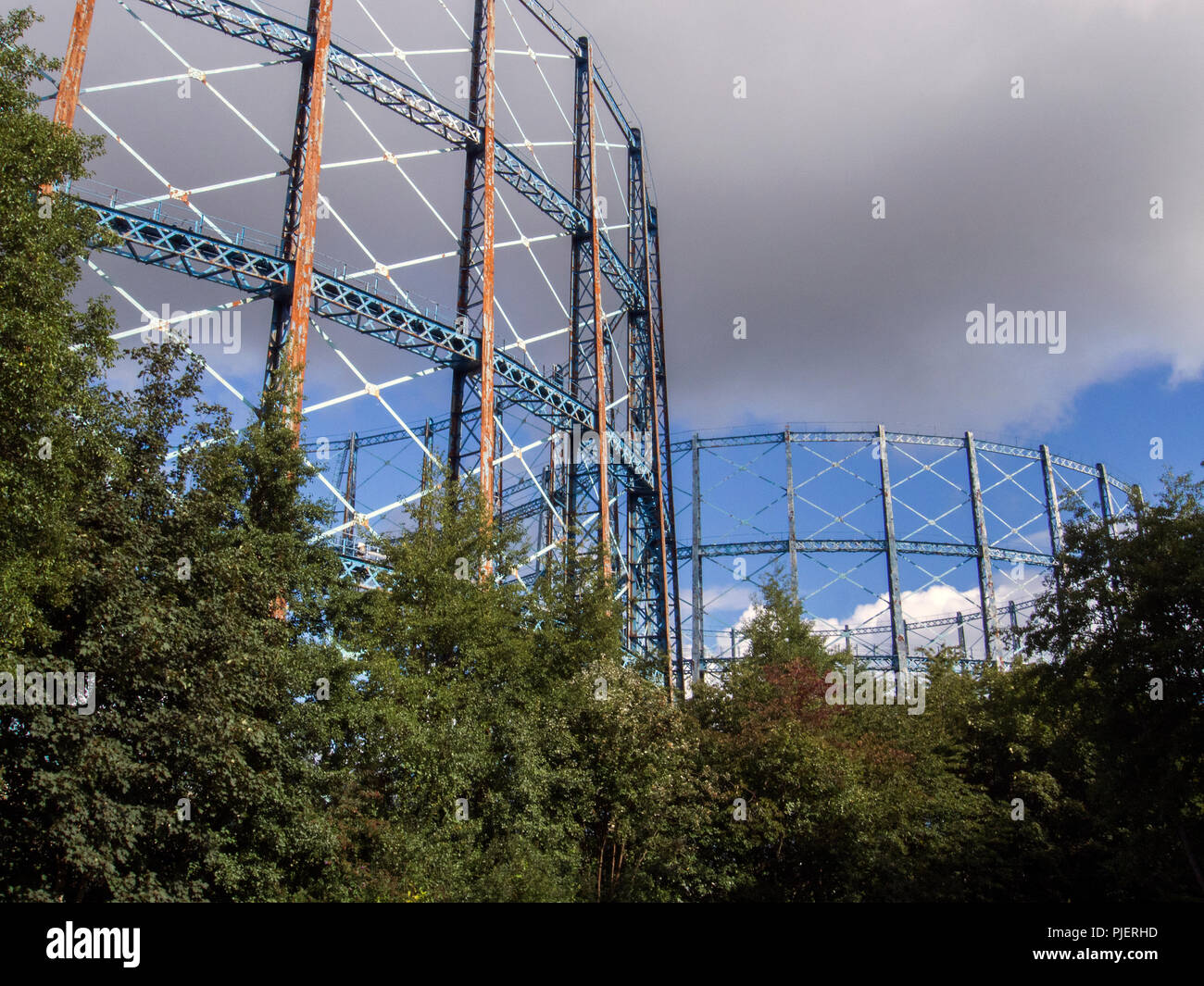 Gas towers glasgow hires stock photography and images Alamy
