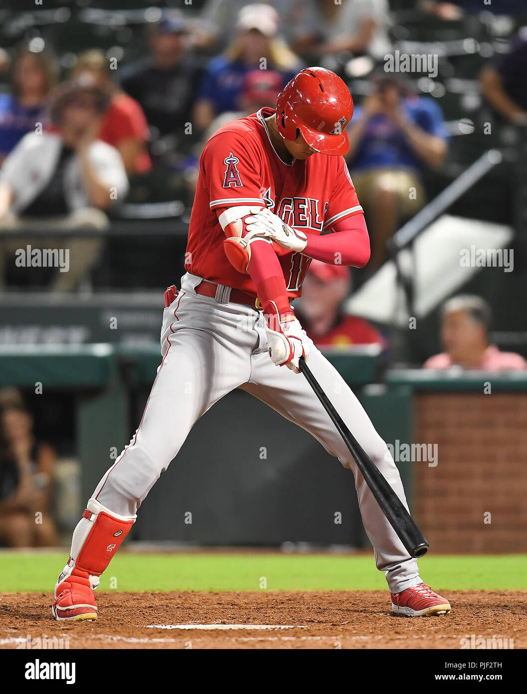 Céspedes Family BBQ on X: Ohtani not playin around, wearing an elbow guard  and a hand guard when he hits  / X