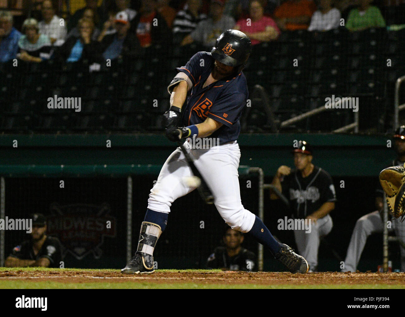 The Second Round. 6th Sep, 2018. USA b5 makes contact with the ball during a Mid West League series between the Lansing Lugnuts and the Bowling Green Hot Rods in Bowling Green, KY st Bowling Green Ballpark. Hot Rods sweep Lugnuts and advance to the second round. (Mandatory Photo Credit: Steve Roberts/CSM) Credit: csm/Alamy Live News Stock Photo