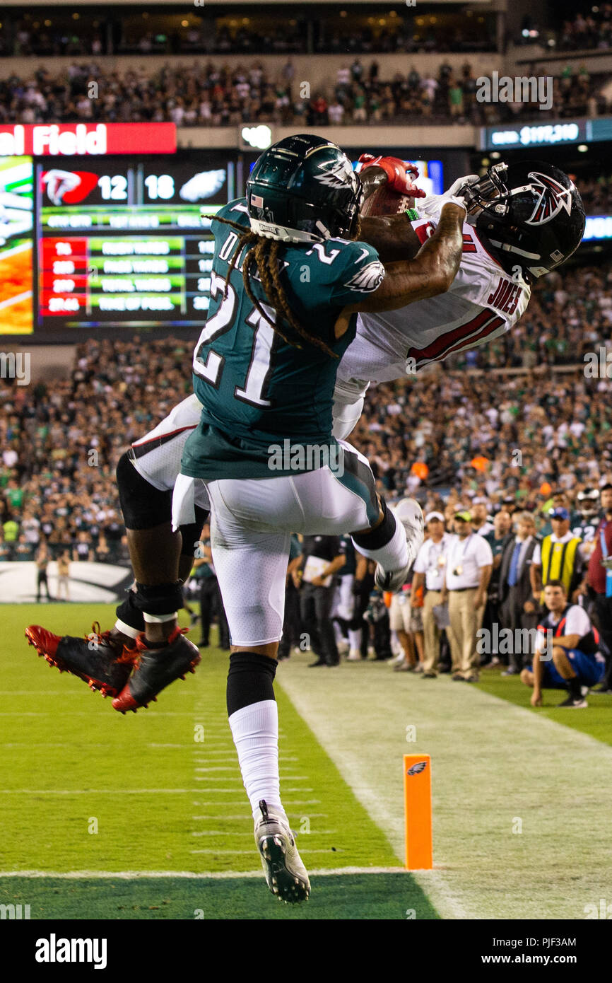 Philadelphia, Pennsylvania, USA. 7th Sep, 2018. Philadelphia Eagles cornerback Ronald Darby (21) defends the pass attempt for Atlanta Falcons wide receiver Julio Jones (11) in the last second of the NFL game between the Atlanta Falcons and the Philadelphia Eagles at Lincoln Financial Field in Philadelphia, Pennsylvania. Christopher Szagola/CSM/Alamy Live News Stock Photo