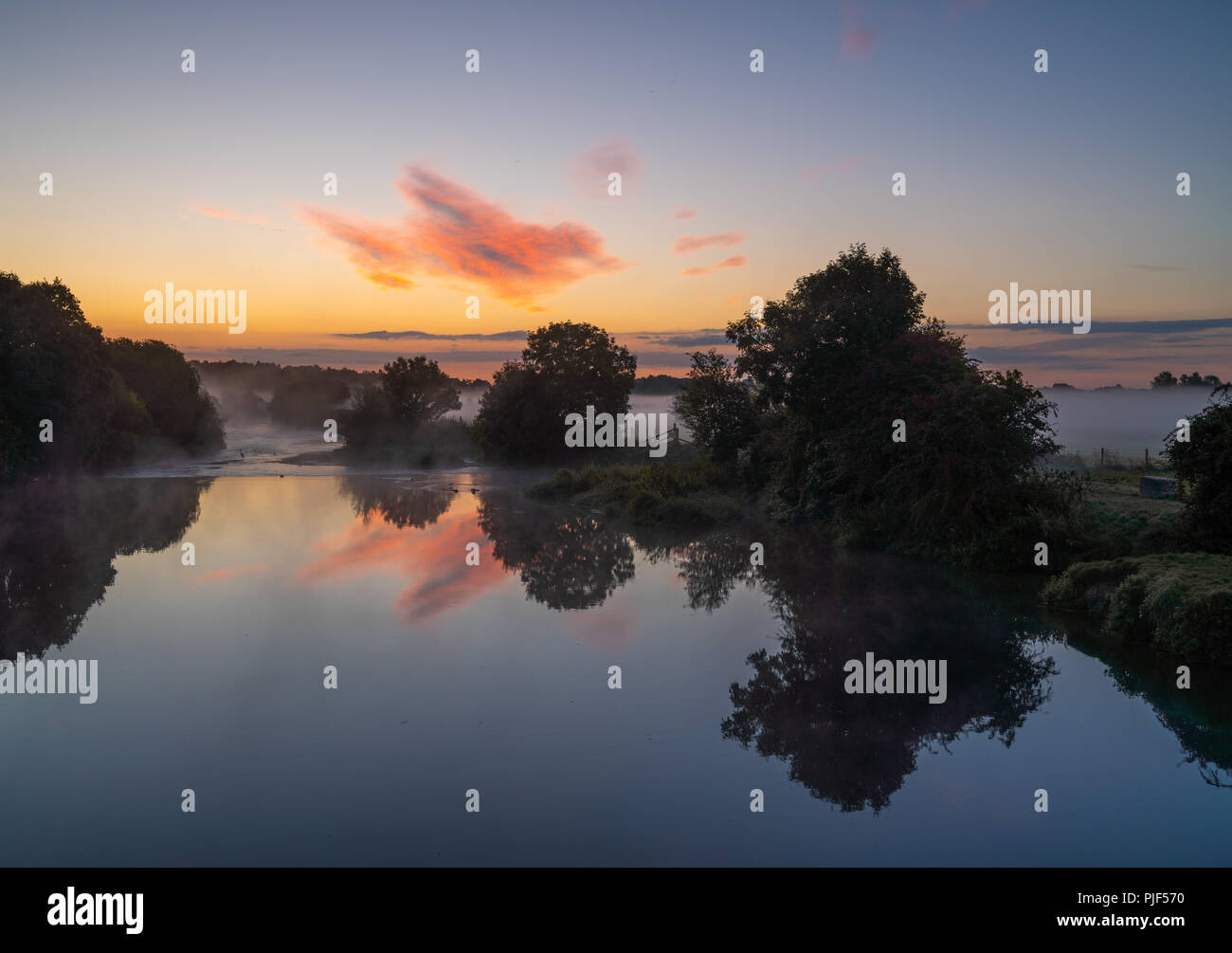 Wimborne minster river stour hires stock photography and images Alamy