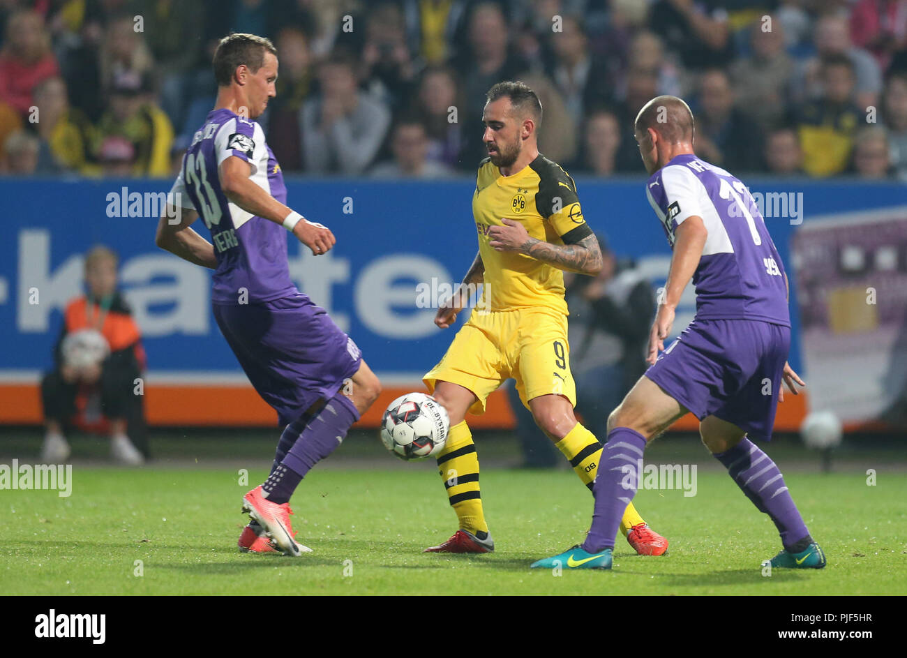 Adam susac hires stock photography and images Alamy