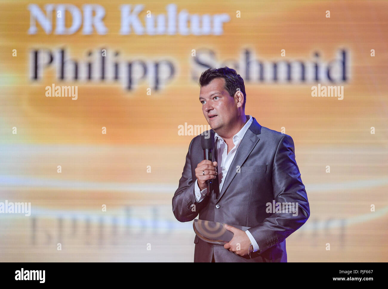 Hamburg, Germany. 06th Sep, 2018. 06.09.2018, Hamburg: Philipp Schmid,  presenter of the programme "Klassisch in den Tag" on NDR Kultur, will be on  stage at the award ceremony for the radio prize.