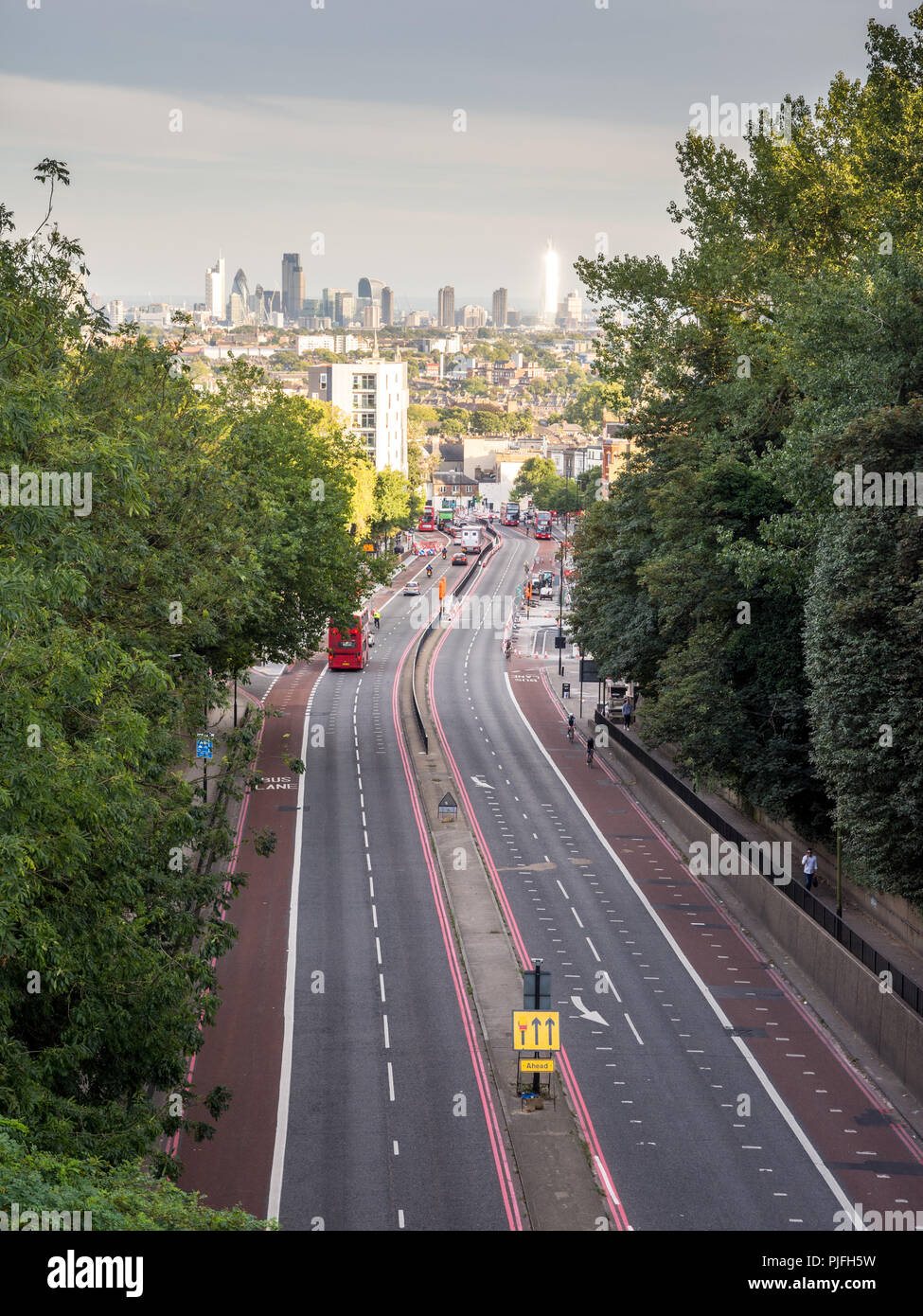 Cyclists use carriageway hires stock photography and images Alamy