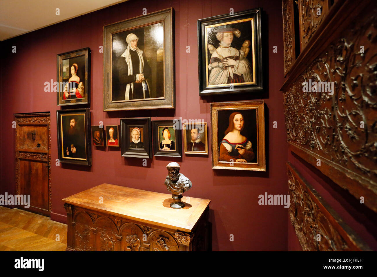 Paris, 1st arrondissement. Museum of Decorative Arts. Gallery Middle Ages and Renaissance Stock Paris, 1st arrondissement. Museum of Decorative Arts. Gallery Middle Ages and Renaissance Stock