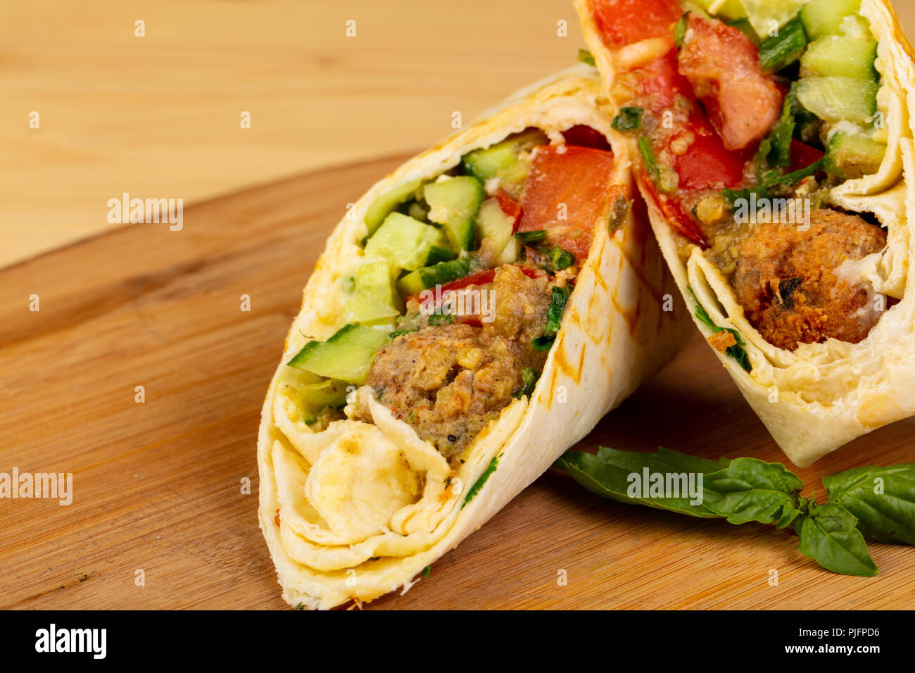 Shawarma with falafel and vegetables Stock Photo Alamy