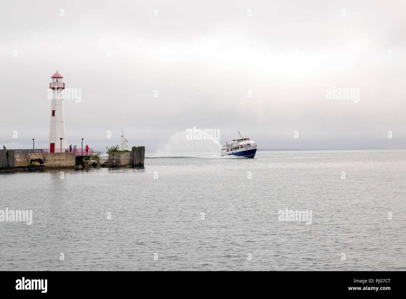 Hydrojet ferry hires stock photography and images Alamy