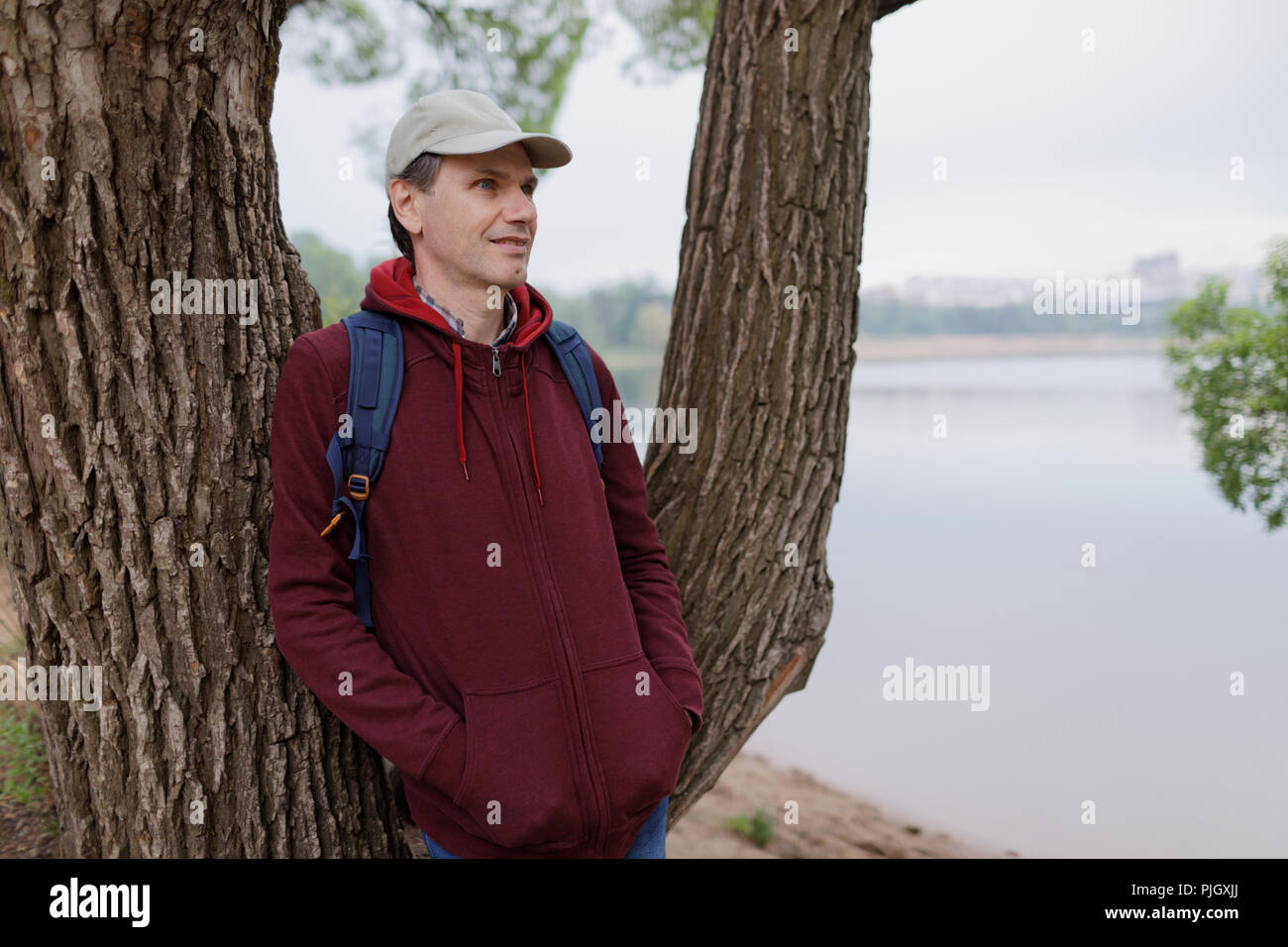 Backpack in the park hi-res stock photography and images - Alamy