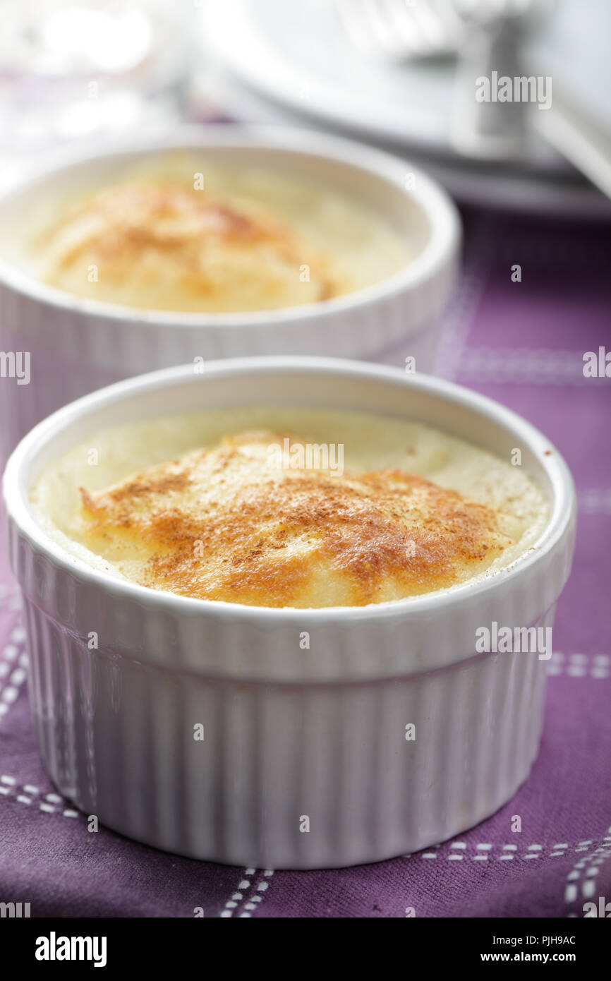 Semolina pudding in the ramekins Stock Photo Alamy