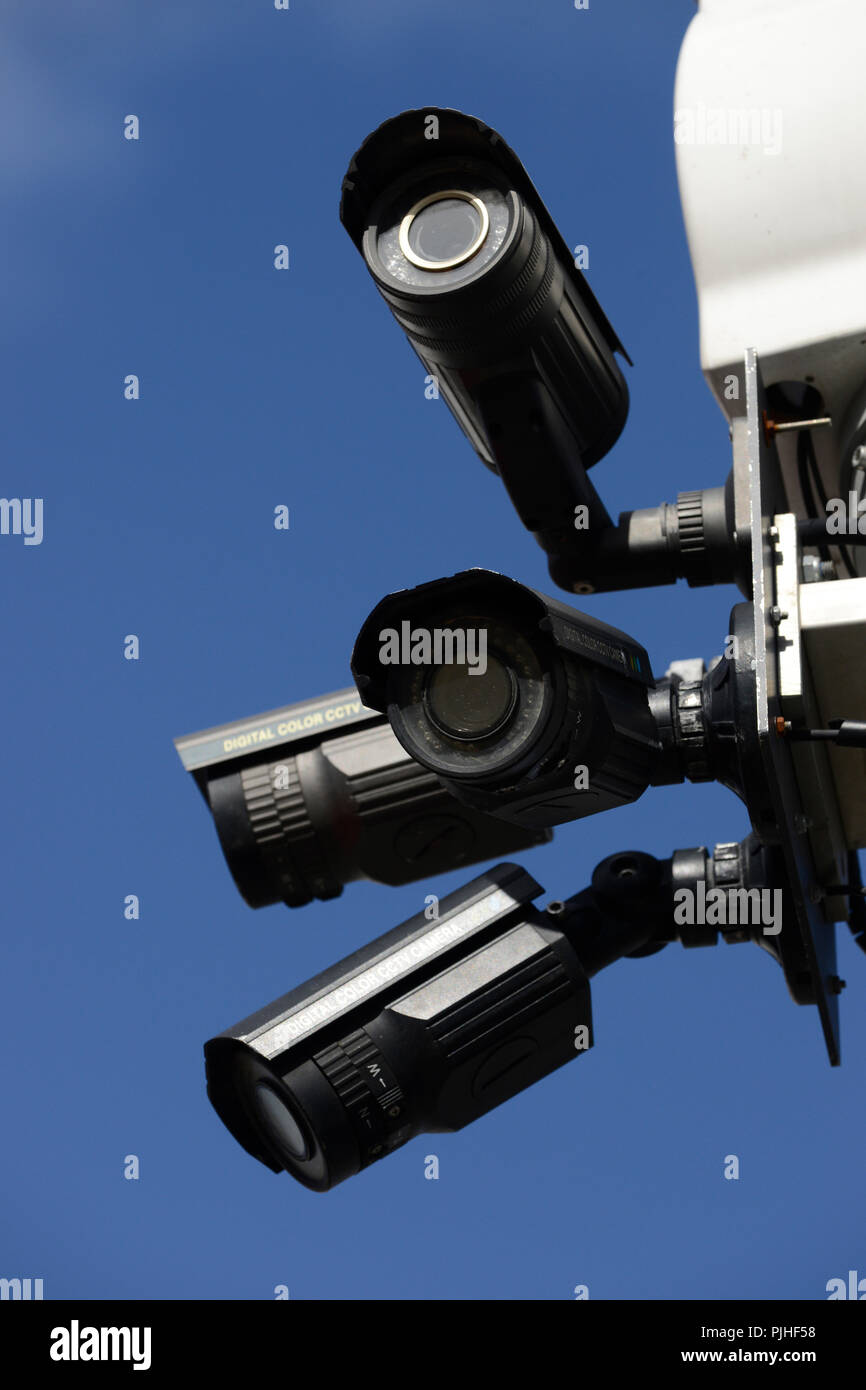 SURVEILLANCE CAMeRAS, PARIS 13, FRANCE Stock Photo Alamy