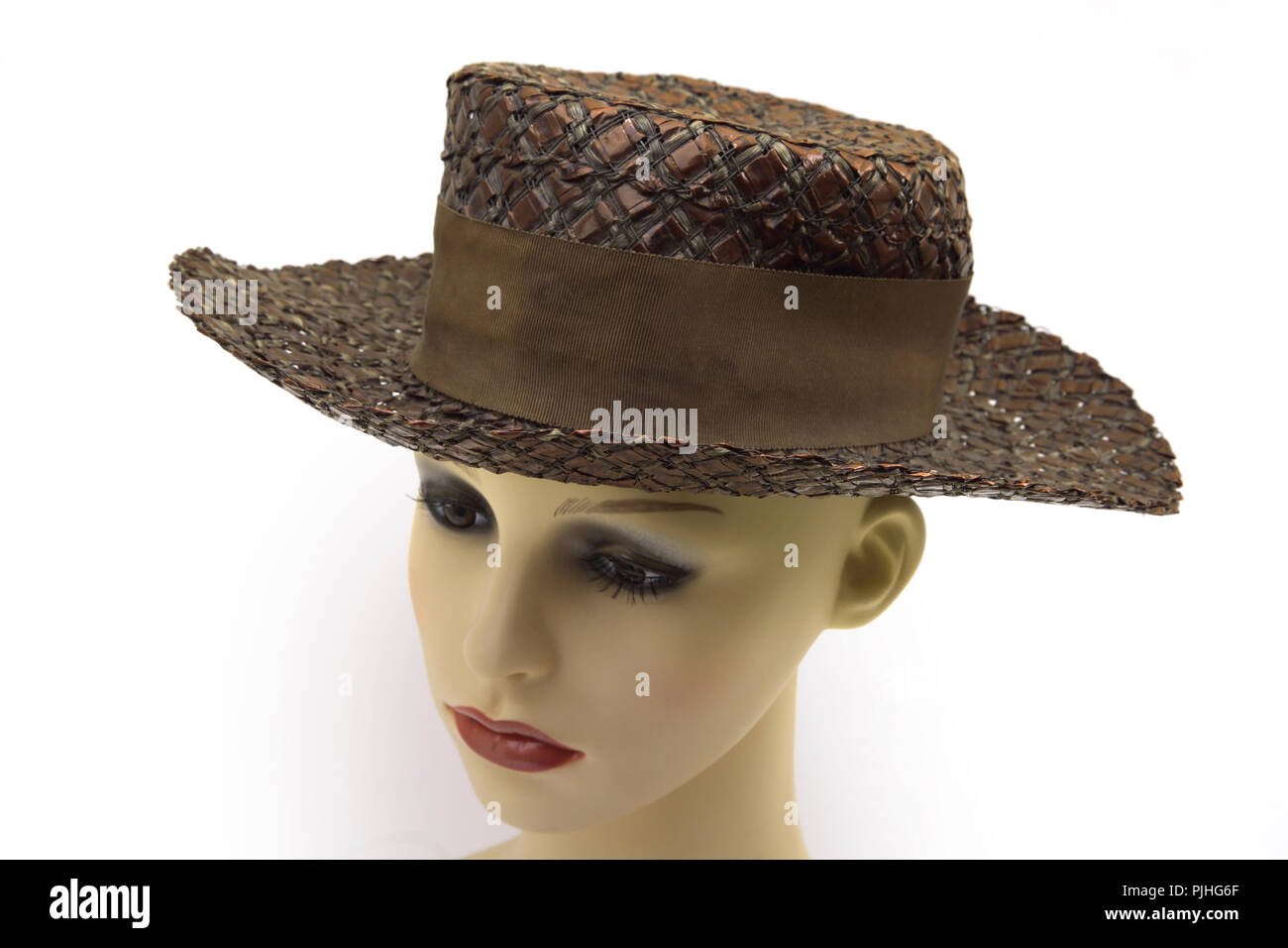 Straw hat ribbon hires stock photography and images Alamy