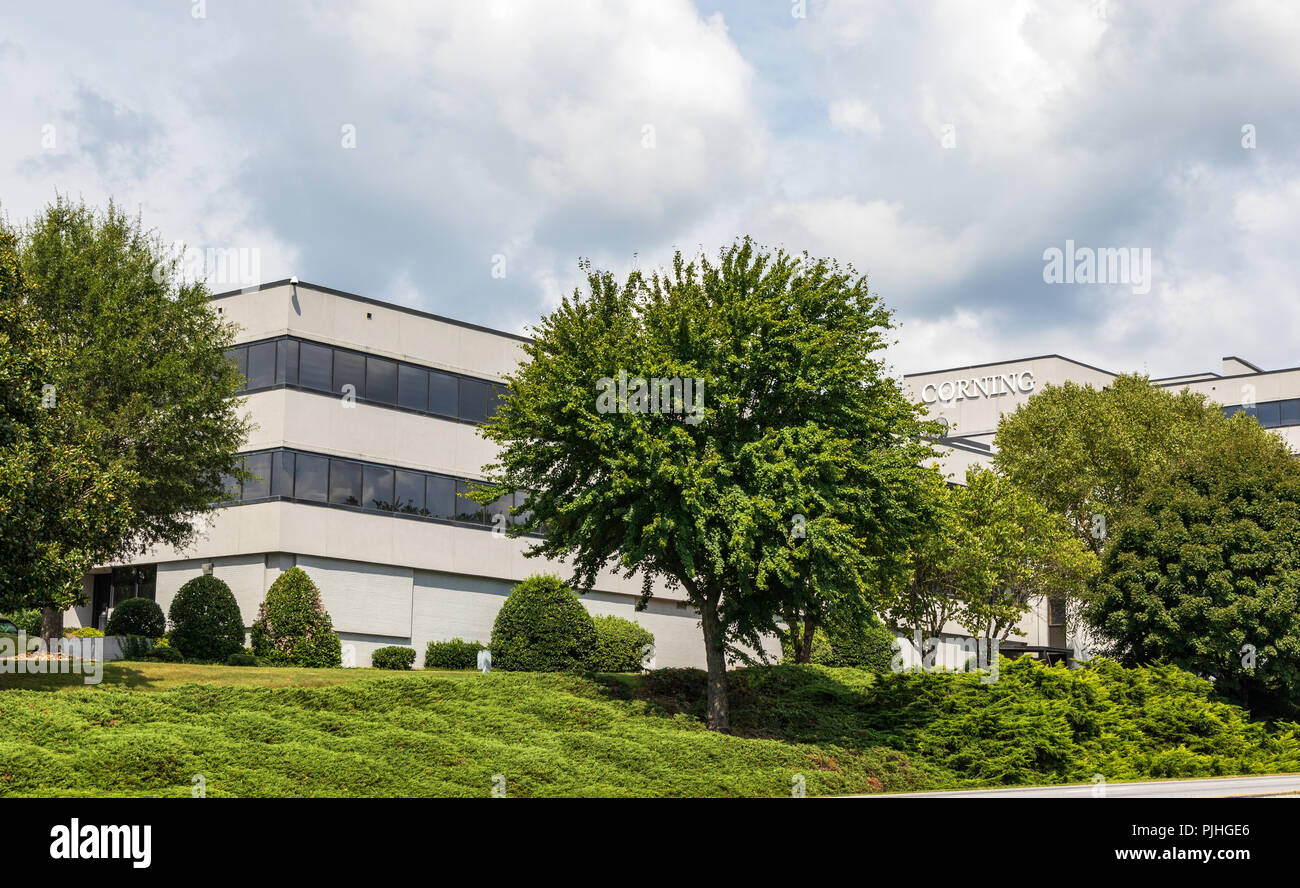 HICKORY, NC, USA9/6/18 The Corning building, mfr. of glass, ceramics