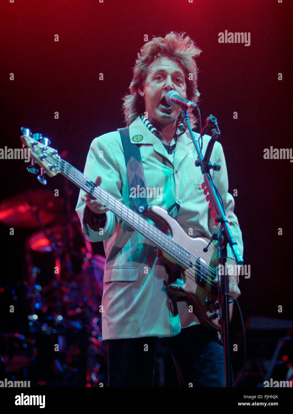 Mccartney concert hires stock photography and images Alamy