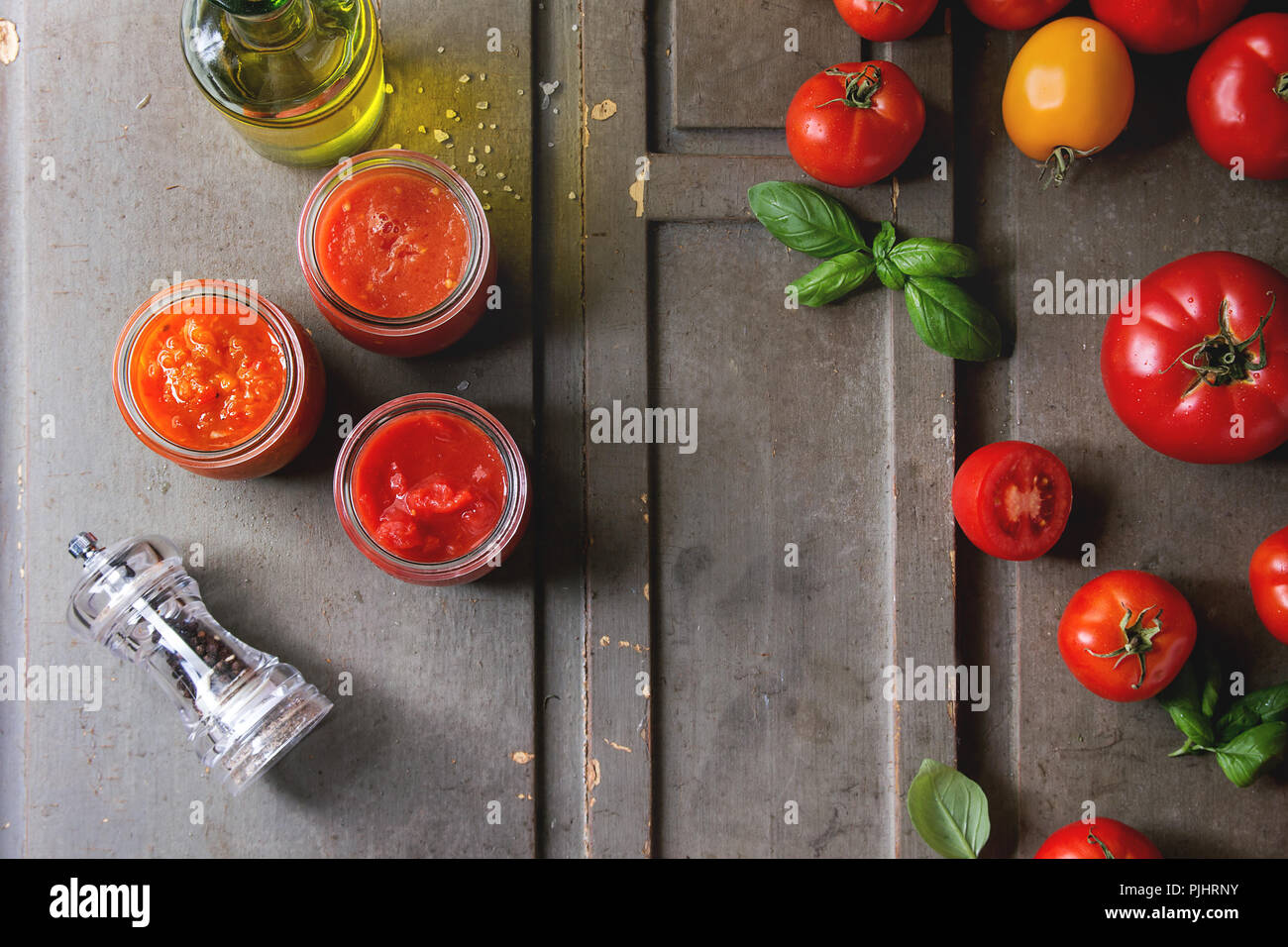 Variety of tomato sauces Stock Photo Alamy