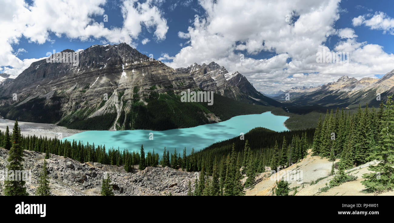 Rocky mountains and Peyto Lake in Banff National Park Stock Photo - Alamy