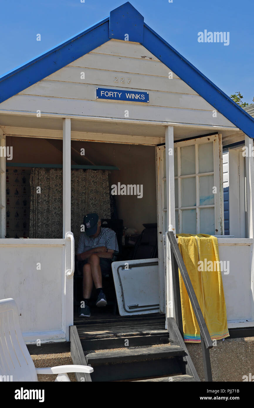 Inside beach hut hi-res stock photography and images - Alamy