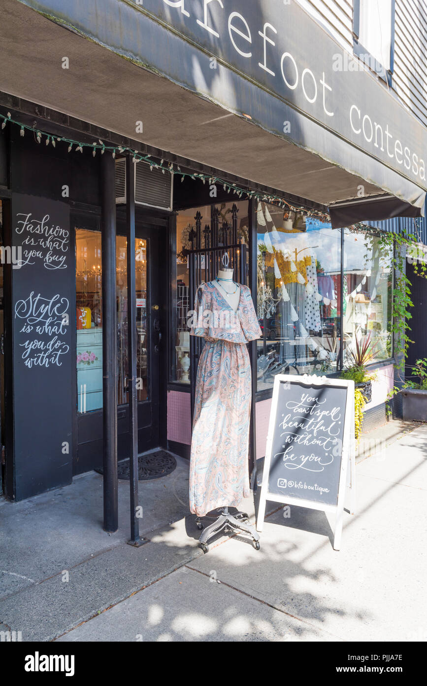 Vintage Store Front High Resolution Stock Photography and Images Alamy