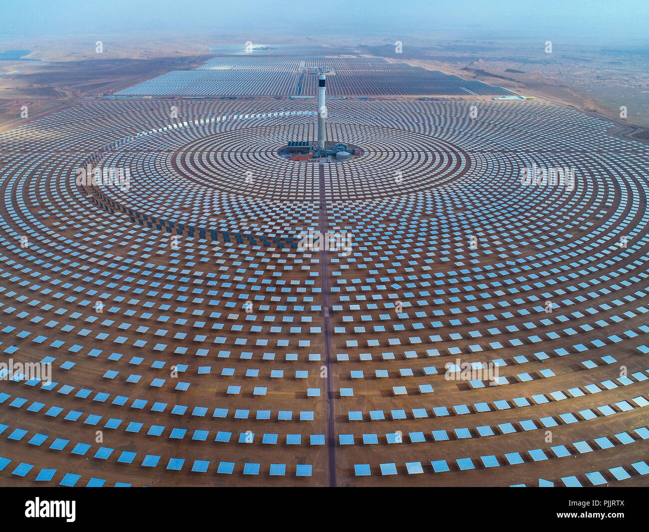Noor solar power morocco hires stock photography and images Alamy