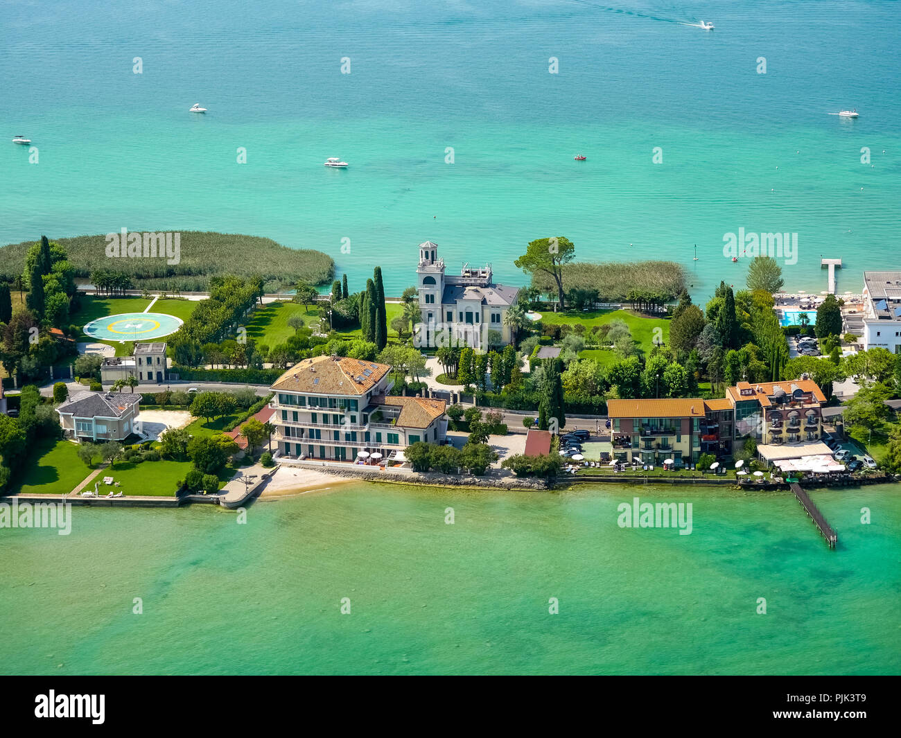 Aerial view, Sirmione peninsula on Lake Garda, Lago di Garda, Sirmione