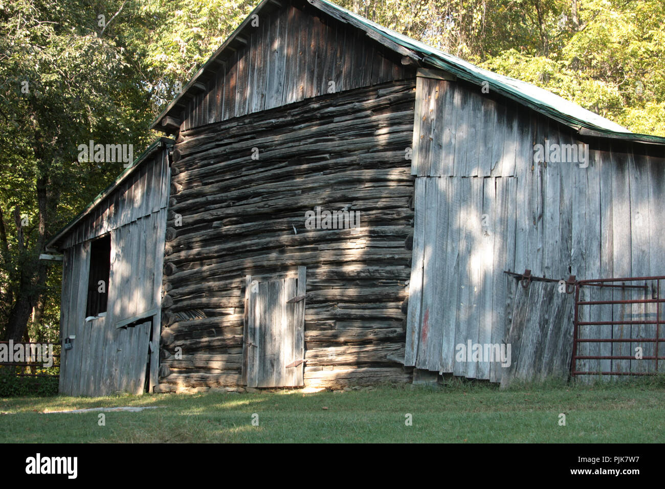 Old Barn In Virginia Stock Photos Old Barn In Virginia Stock