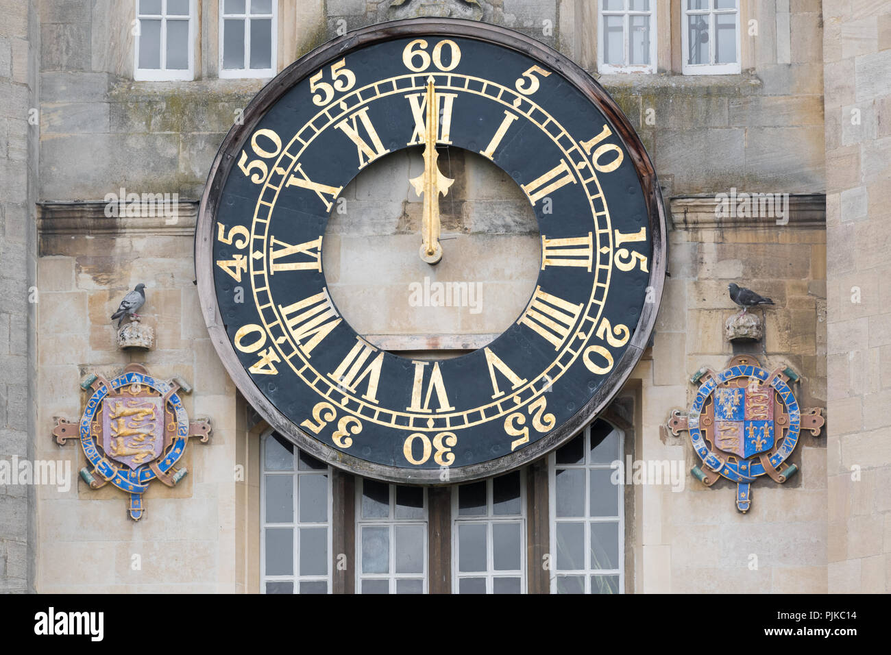 Midday (12 o'clock) at the clock on the wall of King Edward tower