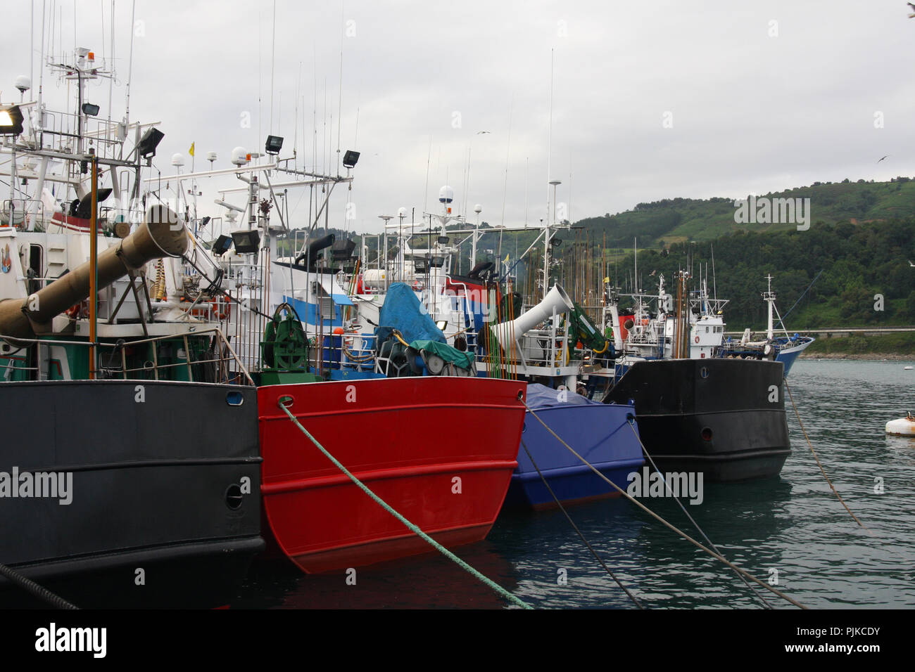 Tuna fisheries in the atlantic hi-res stock photography and images