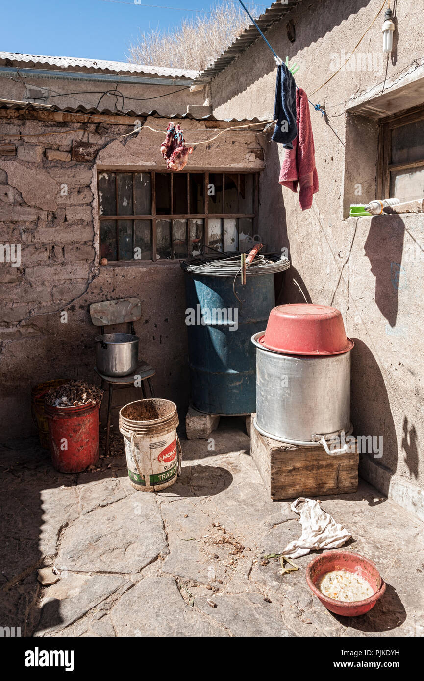 Interior of a bolivian house along the road to Oruro - Bolivia Stock Photo  - Alamy