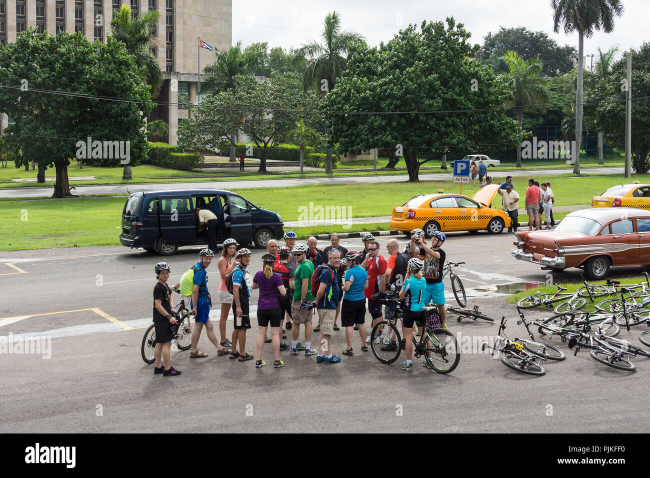 Cuba, Havana, La Habana, Plaza de la Revolución / Revolution Square, cyclists, group Stock Photo