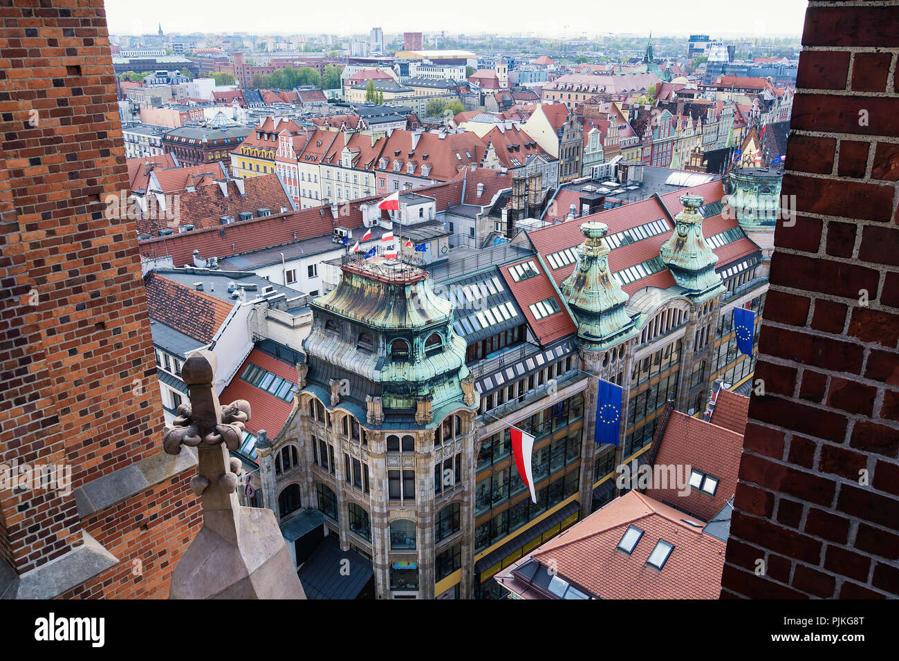 Poland, Wroclaw, view from the Magdalenenkirche (church) to the former trading house of the brothers Barasch Stock Photo