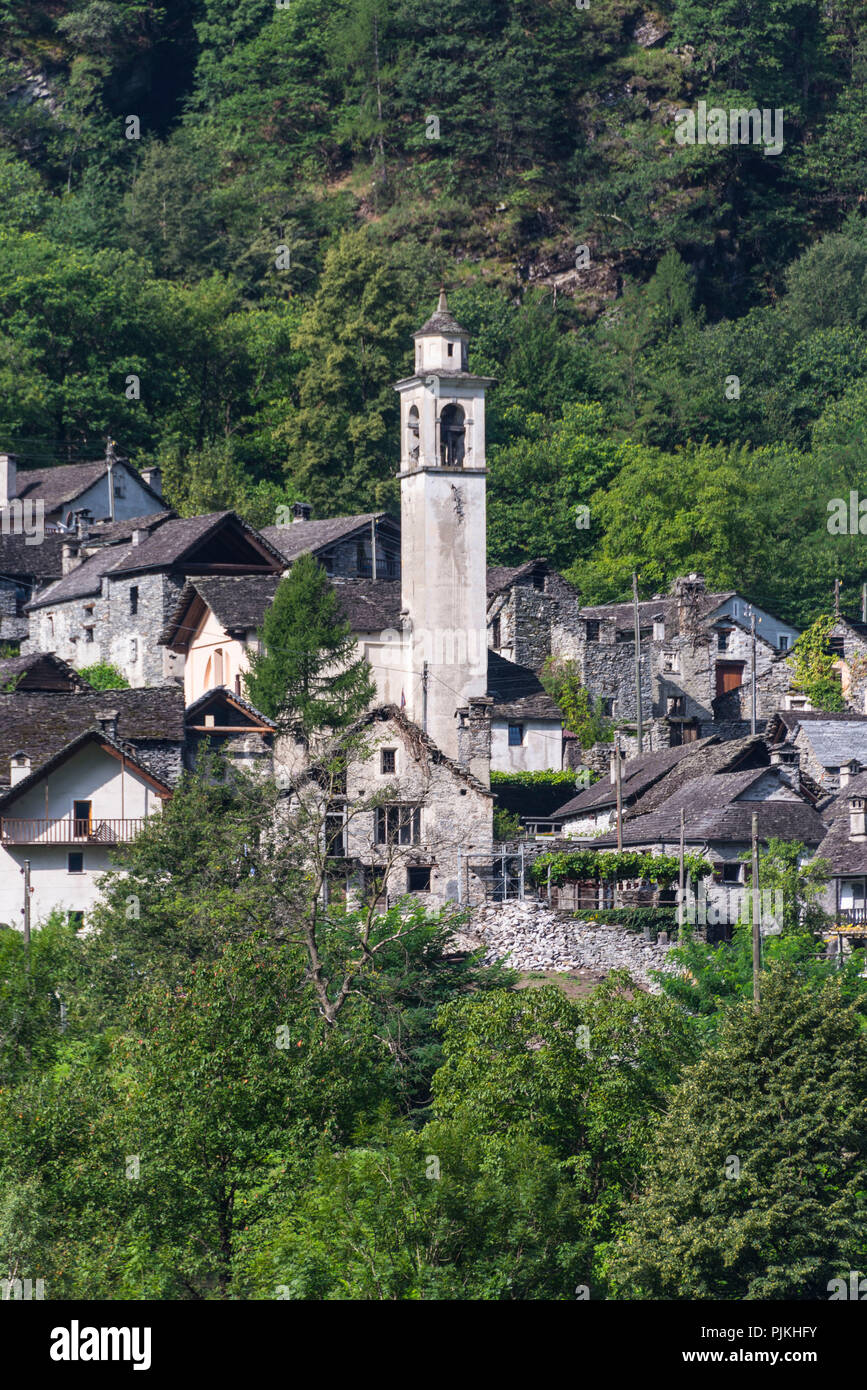 Hamlet Boschetto, municipality of Cevio, Valle Maggia, Ticino, Switzerland Stock Photo