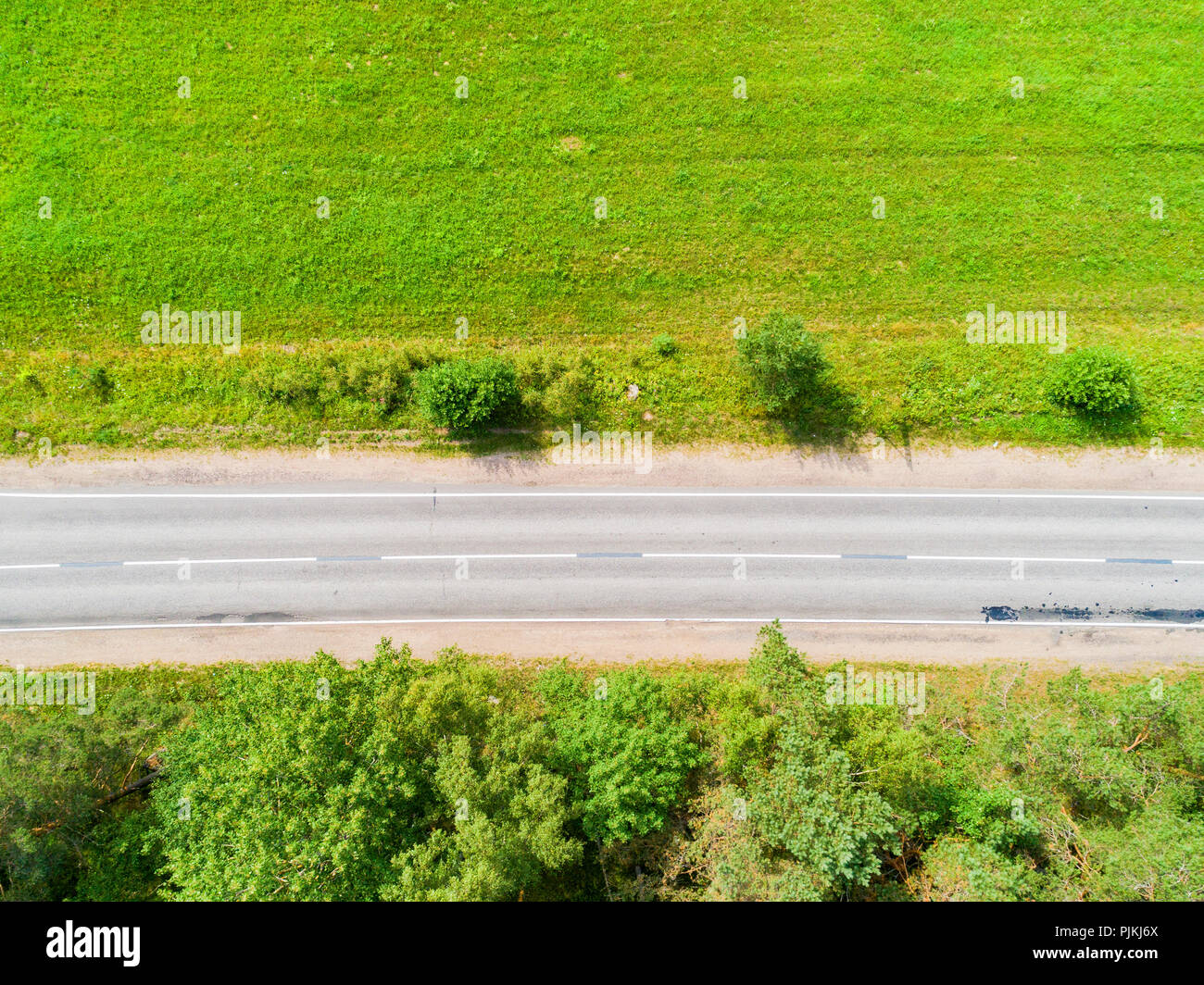 Soft top car country road hi-res stock photography and images - Alamy
