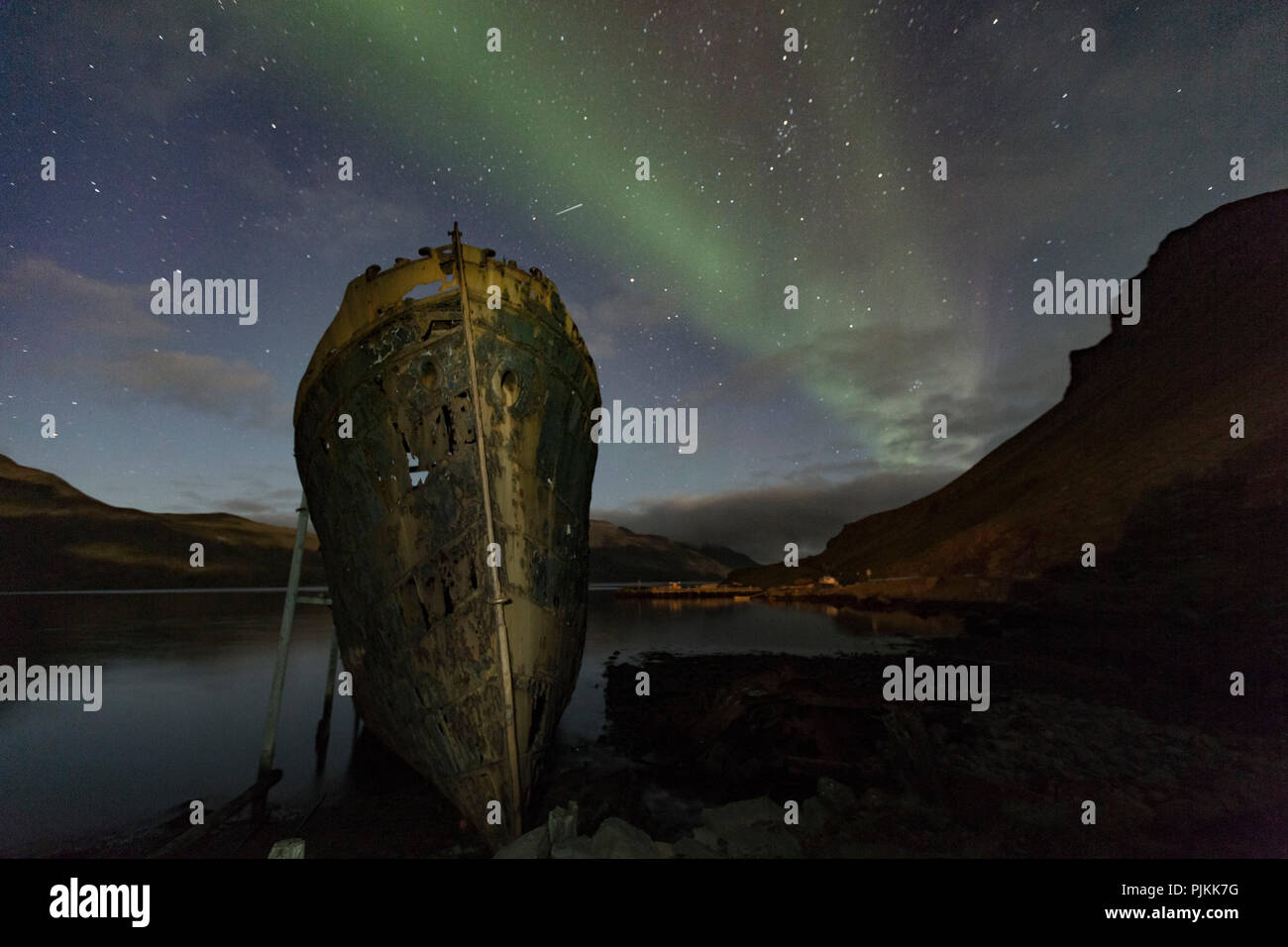 Iceland, northern lights, Iceland, mood, shining, sea, stars, Djupavik, Westfjords, wreck Stock Photo