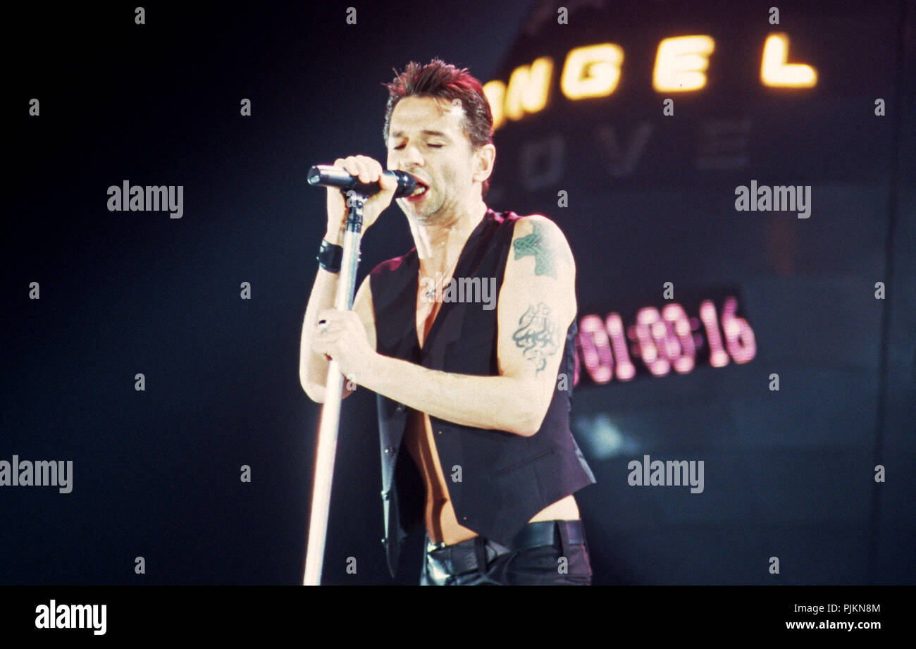 concert of the British electronic music group Depeche Mode in the  Sportpaleis, Antwerp, during the Touring the Angel tour (Belgium,  29/01/2006 Stock Photo - Alamy