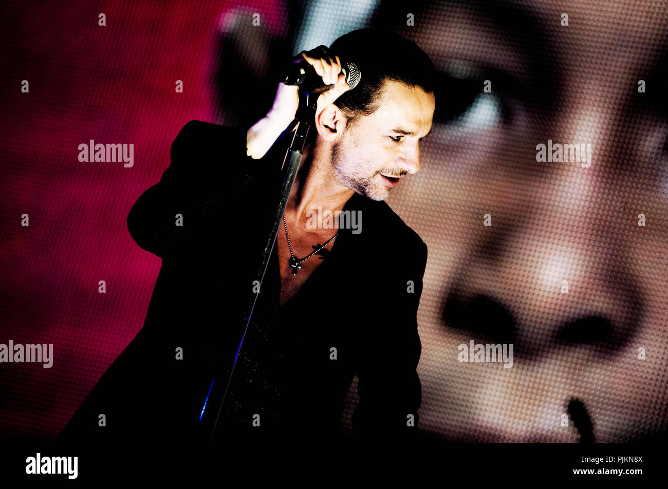 British electronic music group Depeche Mode in concert in Antwerp during  the Tour Of The Universe (Belgium, 23/01/2010 Stock Photo - Alamy