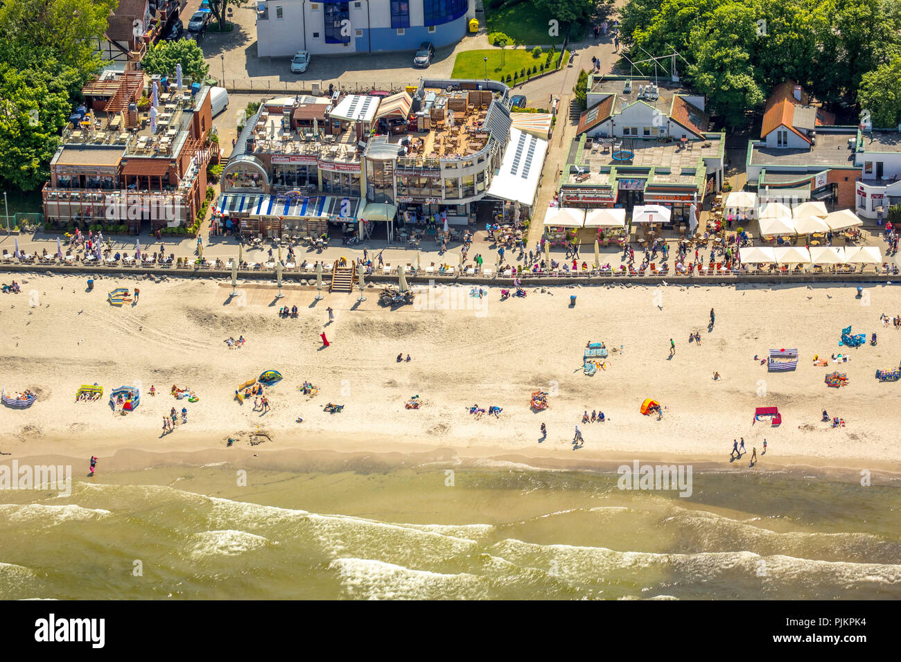 Sandy beach, beach chairs, Ko?obrzeg, Baltic coast, holiday region, Województwo zachodniopomorskie, Poland Stock Photo