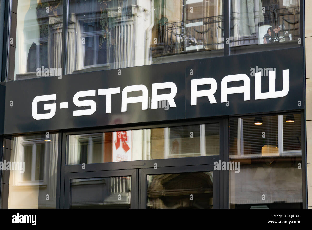 Wiesbaden, Germany - June 03 2018: G STAR RAW logo on a facade in Wiesbaden  on a store Stock Photo - Alamy
