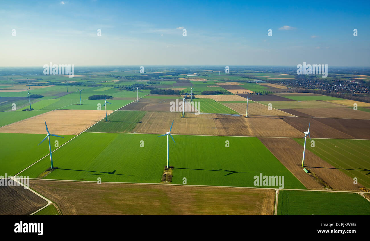 Wind turbines, wind power plants Oermter Feldweg, Rheurdt, Lower Rhine, North Rhine-Westphalia, Germany Stock Photo