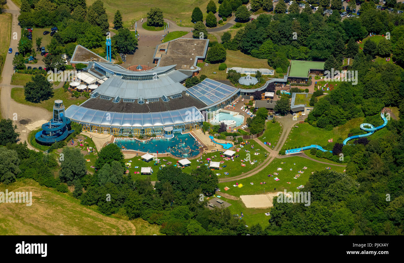 Bochum, waterpark Heveney - the thermal bath in the Ruhr valley - Kemnade leisure center, outdoor pool on the edge of the Kemnade reservoir, Witten, Ruhr area, North Rhine-Westphalia, Germany Stock Photo