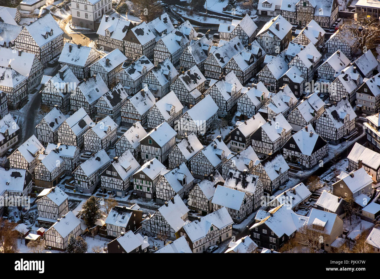 Old town of Freudenberg in the snow, half-timbered houses, timber frame, winter, snow, Freudenberg, Sauerland, Siegerland, Kreis Siegen-Wittgenstein, North Rhine-Westphalia, Germany Stock Photo